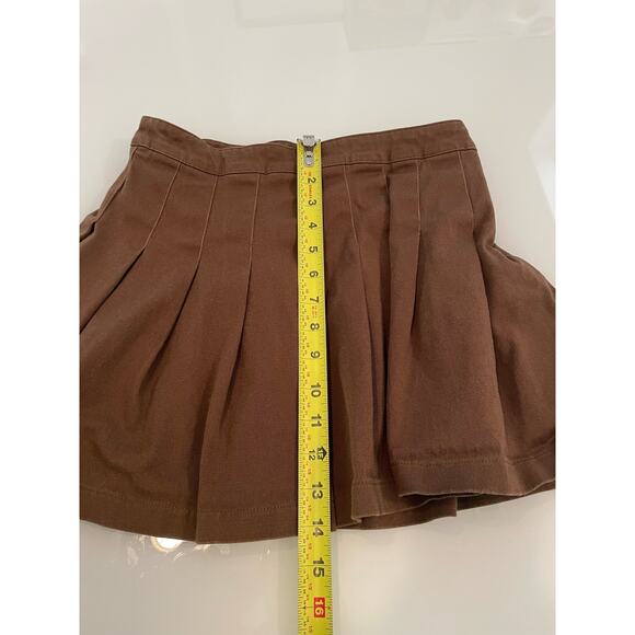 Women’s Brown Pleated Mini Skirt Size Med 26” Waist Rayon Blend - Picture 6 of 6